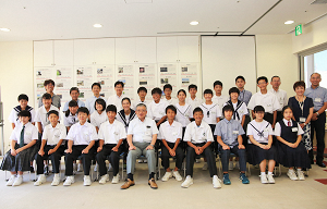 中学生まちづくり委員会集合写真