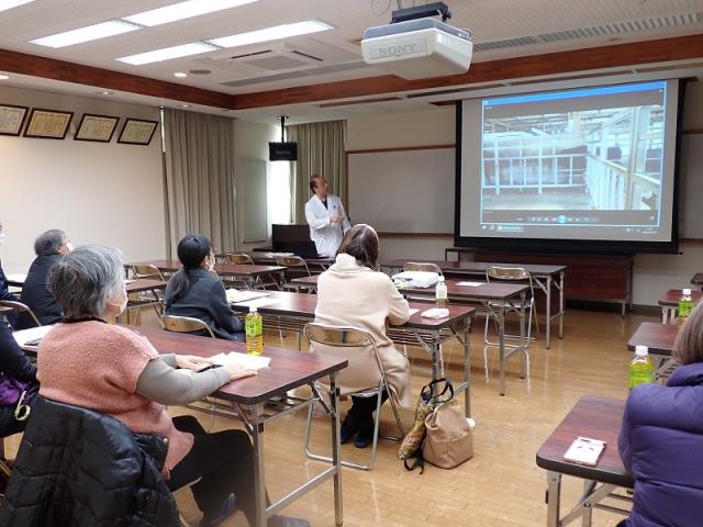 業務紹介の様子