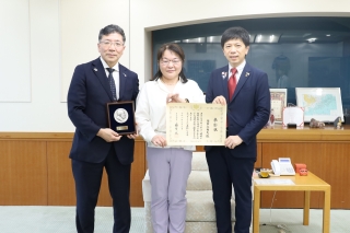 豊橋市民病院産婦人科の岡田第1部長が産科医療功労者厚生労働大臣表彰を受賞しました