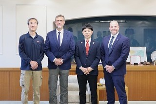 世界動物園水族館協会（WAZA）会長が市長を表敬訪問しました