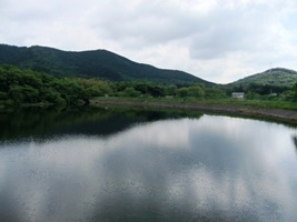 葦毛湿原の大池