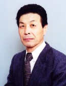 家喜克巳氏