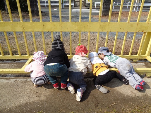 のぞき
