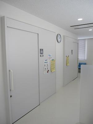 血液検査相談室入口の写真